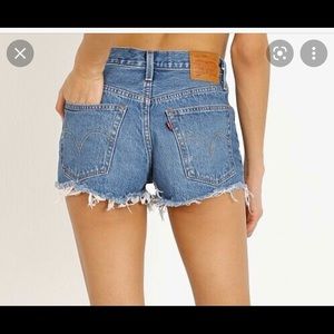 Levi Jeans Cut Off Shorts